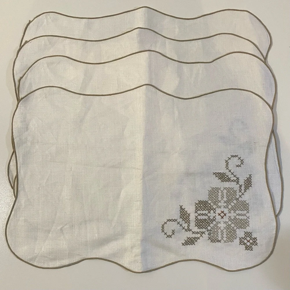 Set of 4 Handmade Embroidered Linen Placemats and Matching Napkins